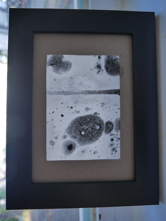 Intention and Coincidence – Œuvre abstraite Ebru, encre & huile sur papier (2024) | Meubles d’Or